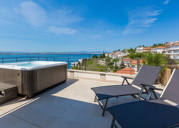 Faszienierendes Nur 100 Meter Zum Mit Jacuzzi, Sauna, Meerblick